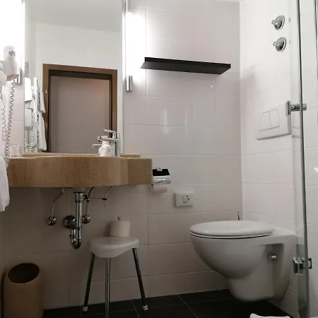 Szálloda Flair Dobrachtal 3*