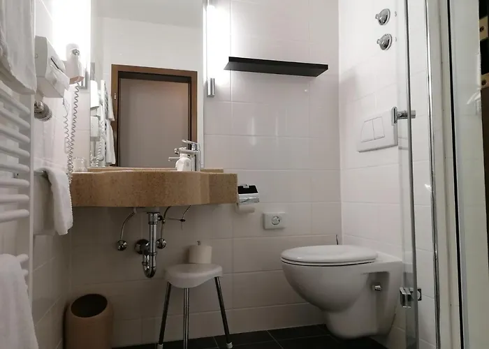 Hotel Flair Dobrachtal 3*