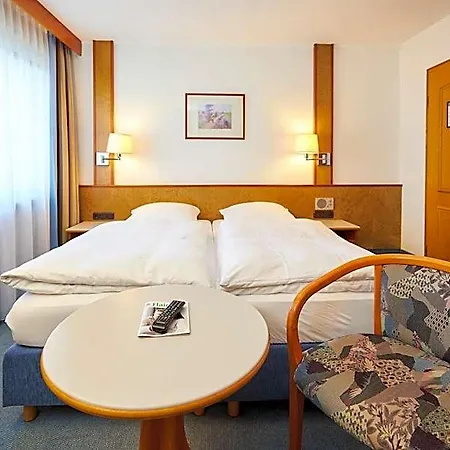 Hotel Flair Dobrachtal 3*